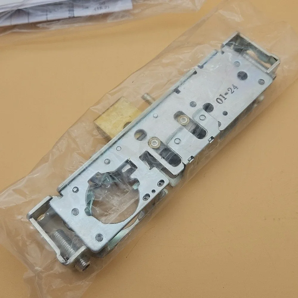 Assa‎ Abloy Adams Rite 91-4900-01-313 4900 Series Deadlatch